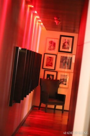 Editorial photograph of model Chloé from the 'Chloé – Made In Luxe 100% Incandescent' series by photographer Étienne Delorme