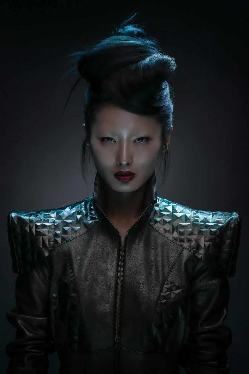 Beauty photograph from the 'Hairdresser Awards 2015' series by photographer Étienne Delorme – image 02