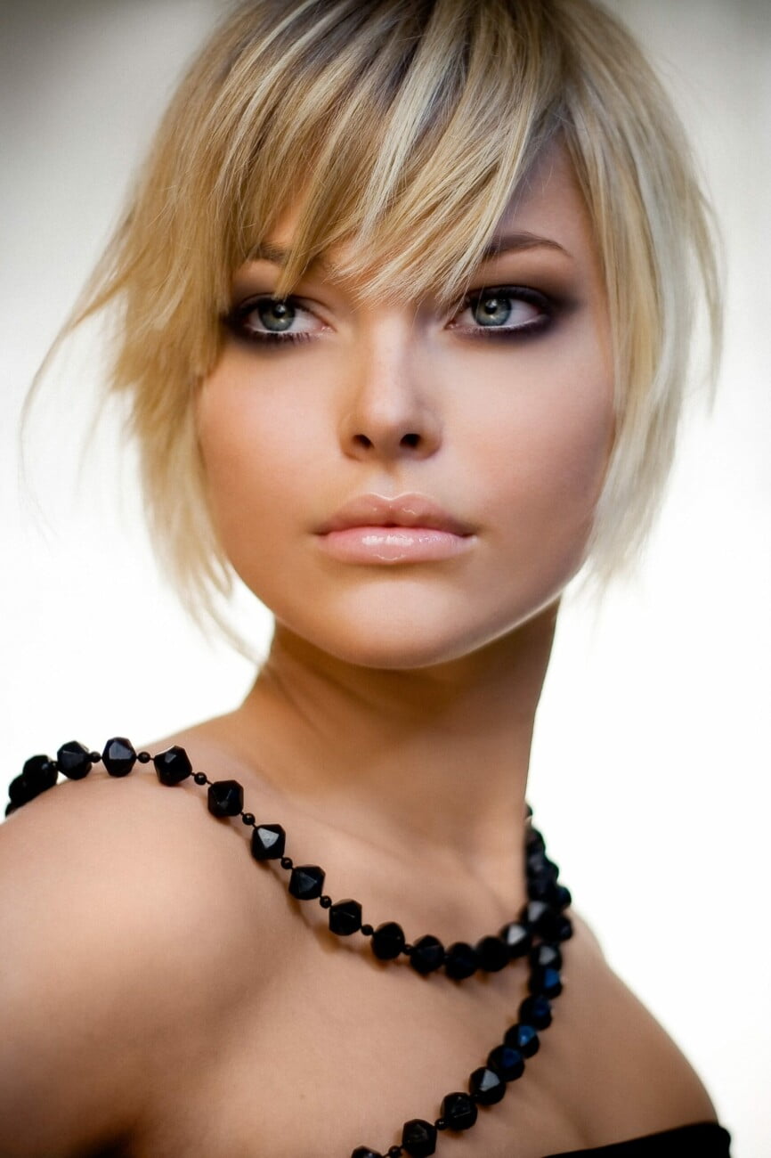 Influencer Caroline Receveur, captured by Etienne Delorme, fronts campaigns for cosmetics brand Serge-Louis Alvarez.