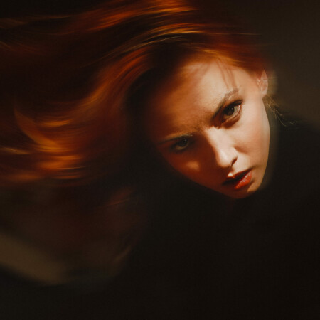 Fashion nude photograph of model Sophie La Sage from the 'Sophie La Sage – Moves' series by photographer Étienne Delorme – image 00