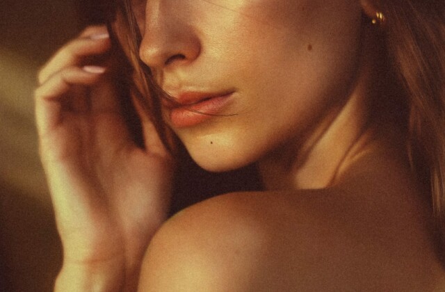 Warm Silence – Audrey Forman